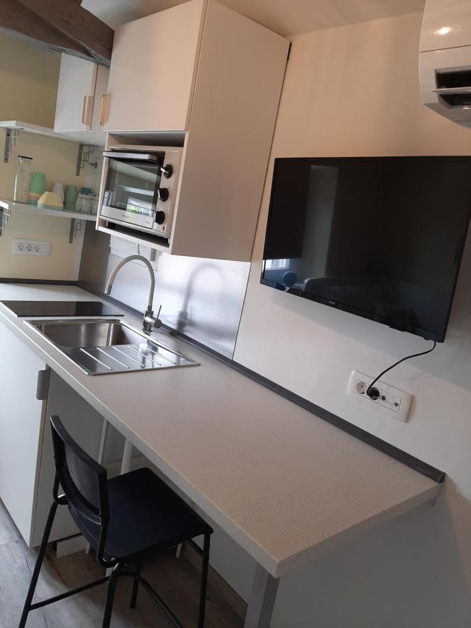 Silvo Apartments Копер Екстериор снимка