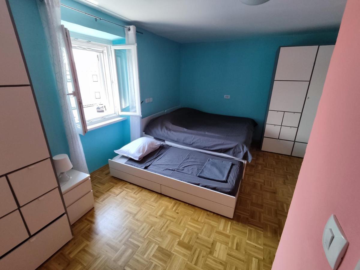 Silvo Apartments Копер Екстериор снимка